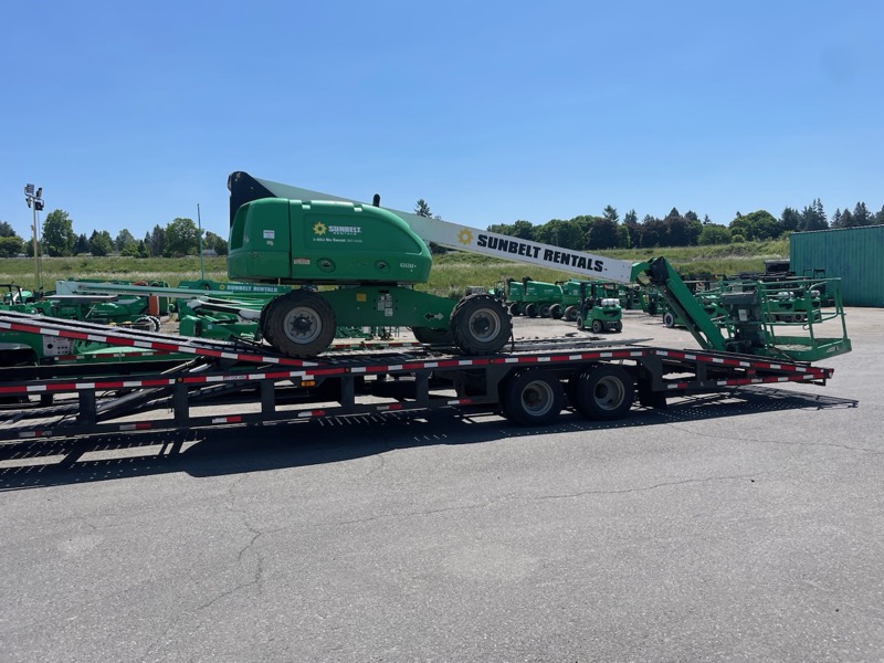 JLG 460SJ boom lift